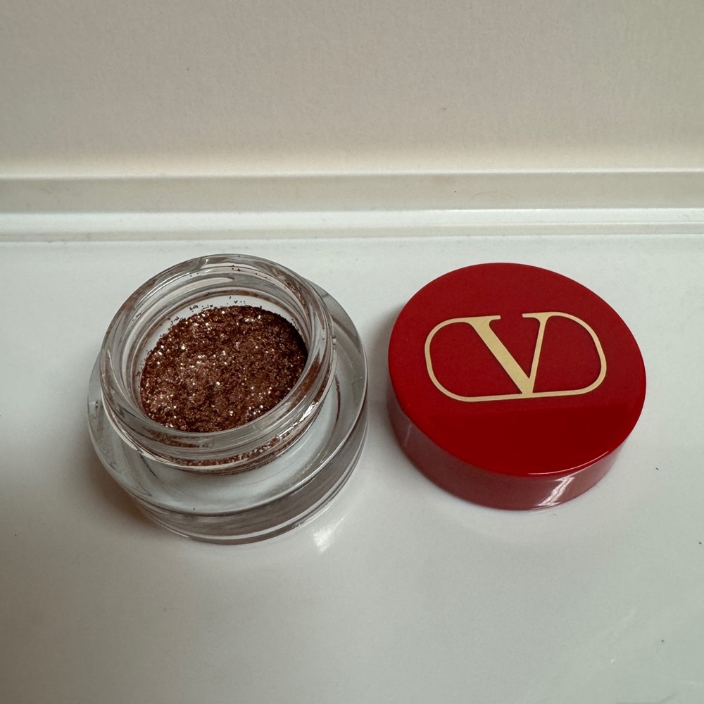 Valentino Glittering Bronze Eyeshadow